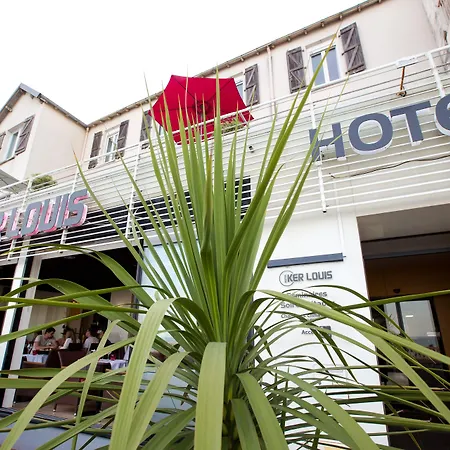 Logis Sea View 3*