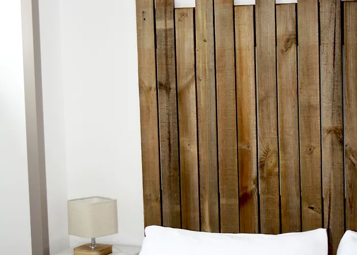 Hotel Logis Sea View 3*