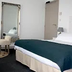 Logis Sea View 3* 생 질 크루아 드 비