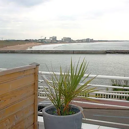 Logis Sea View 酒店