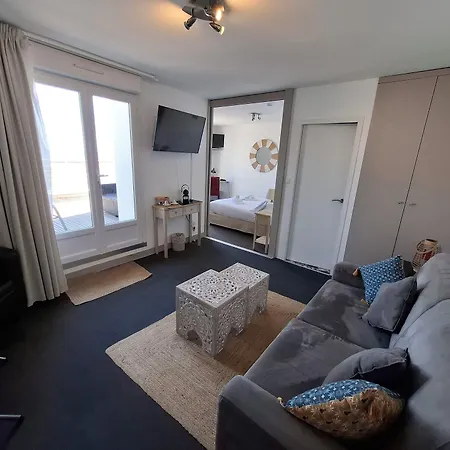 Logis Sea View
