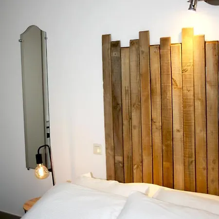 Logis Sea View Hotel 3*